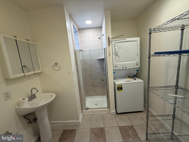 Photo - 2428 S Broad St