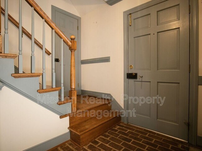 Photo - 7580 Rockfalls Dr