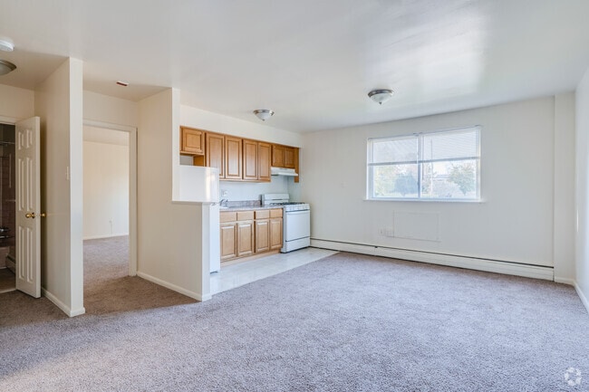 1BR, 1BA - 650SF