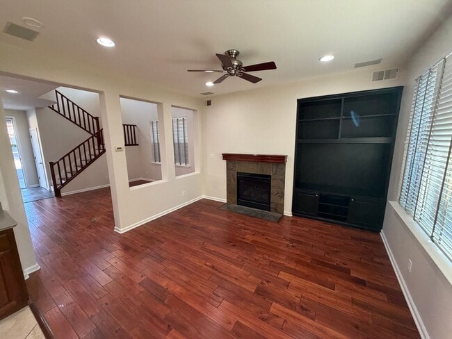 Photo - San Ramon's Lovely Windemere, Canadora Two Story Home 3 Br. + Loft, 2.5 Ba.