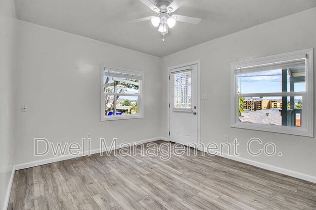 Photo - 8075 Lemon Ave