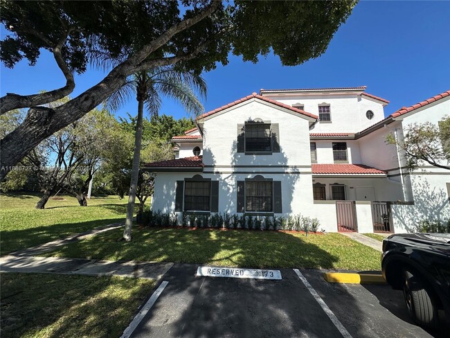 Building Photo - 15875 SW 3rd St Unit 101