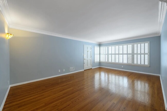 Photo - 10723 Ashton Ave