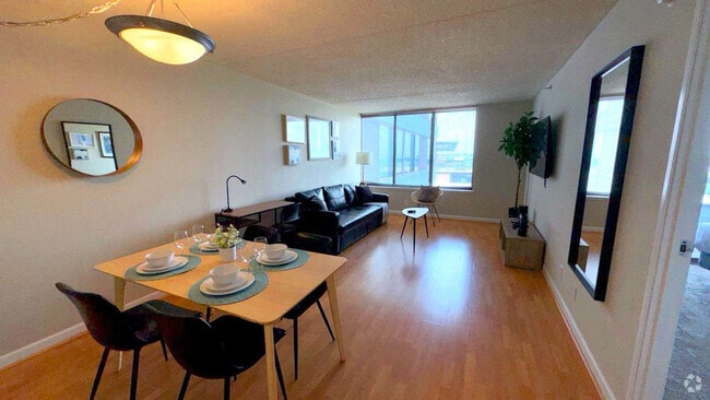 Building Photo - 401 12th St S Rental