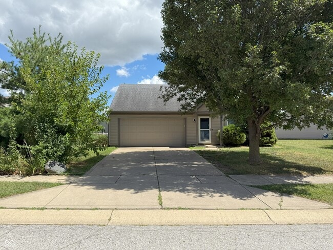 Building Photo - 2069 Fullwood Dr Rental