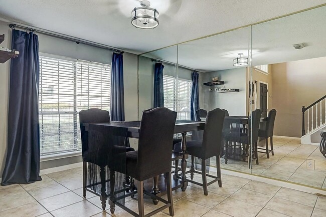 Photo - 3005 Wood Hollow Dr