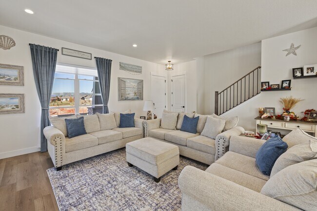 Photo - 9557 Carcassonne Pl