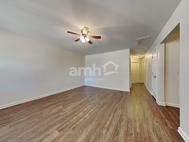 Photo - 3700 Cashew Dr