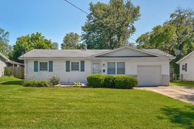Building Photo - 3318 W Dorber Dr