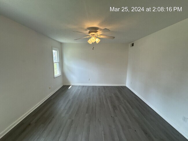 Photo - 3516 Torbay Dr