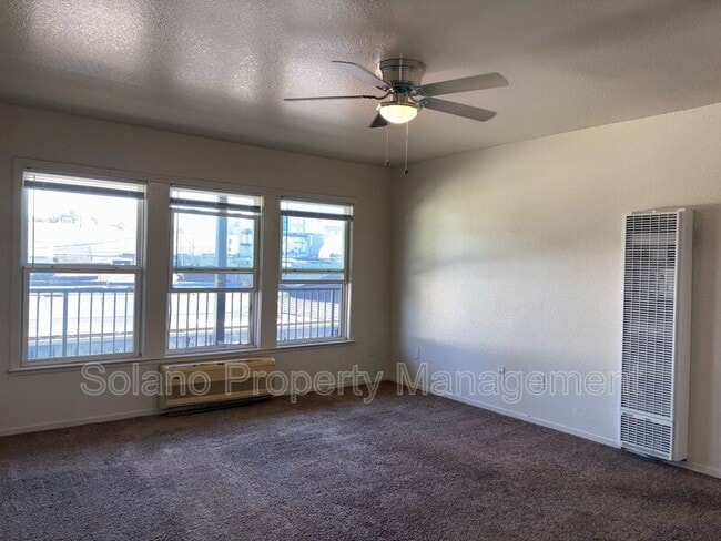 Photo - 712 Jackson St