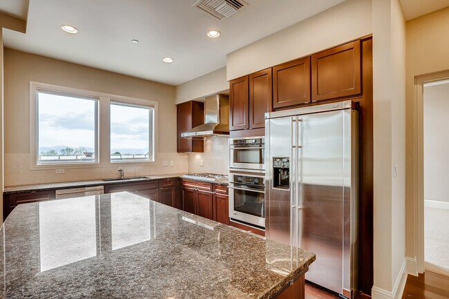 Photo - 5455 Landmark Pl Unit 409