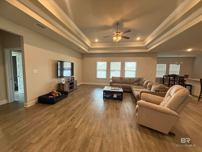 Photo - 24903 Spectacular Bid Loop