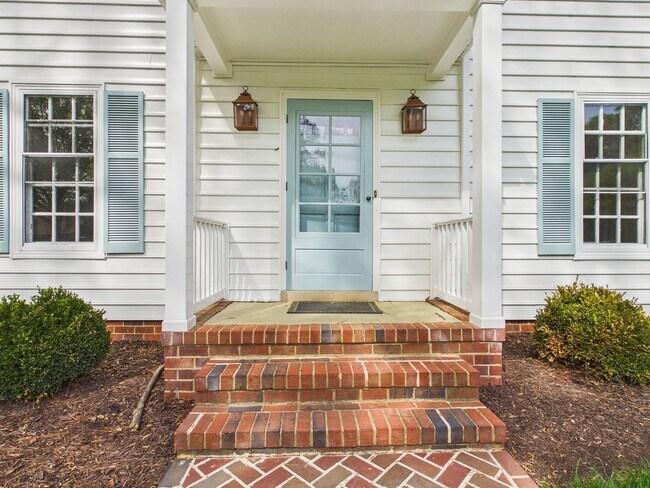 Photo - 1602 Harborough Rd