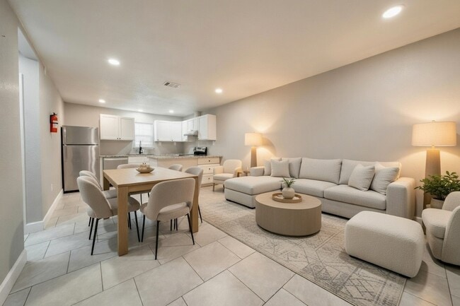 Photo - 365 Audrey Ln Unit 365