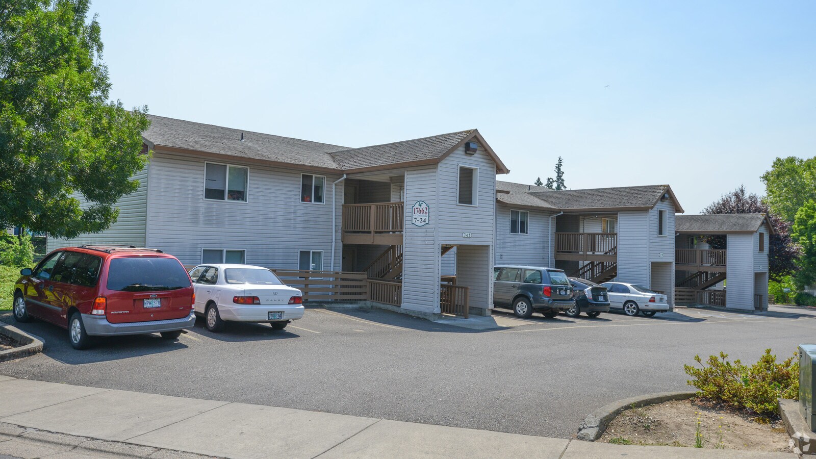 College Park Apartments - College Park Apartments