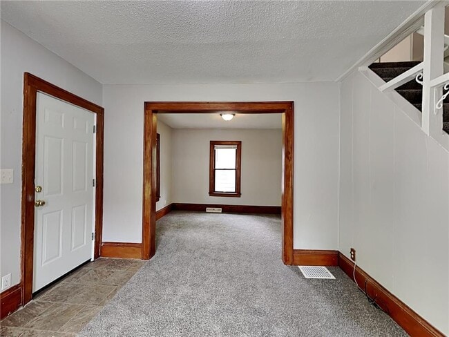 Photo - 3848 Major Ave N