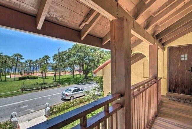 Photo - 407 S Lakeside Dr Unit D