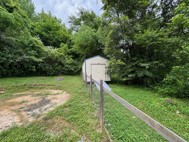 Photo - 2692 Marble Hill Rd