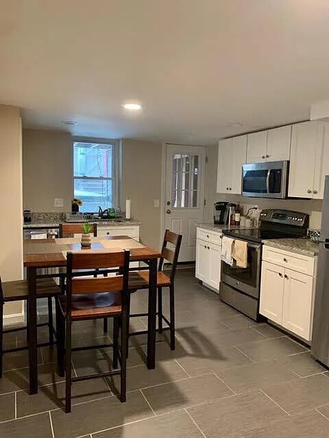 Photo - 768 E 6th St Unit 1