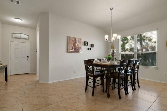 14011 Wolftrap Ln