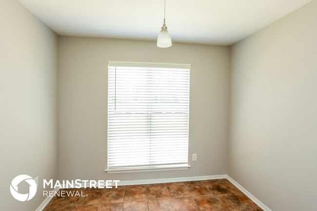 Photo - 7437 Cliffwood Dr