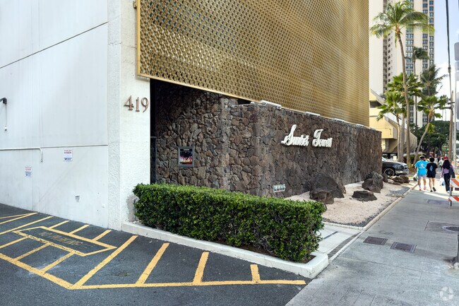 Photo - Sunset Towers