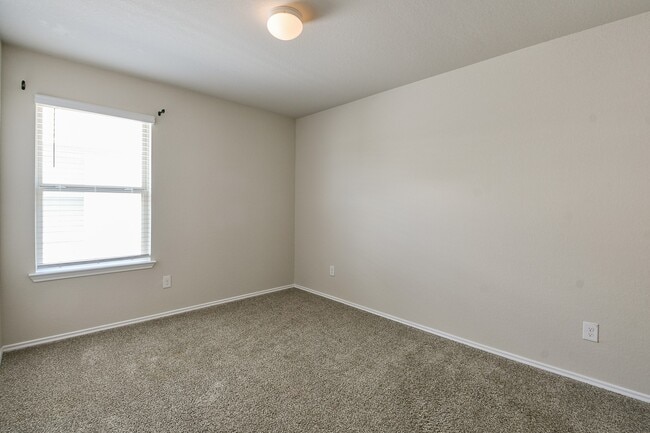 Photo - 16744 Lonely Pines Dr