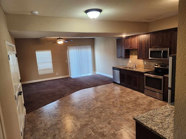 Photo - 9426 N Lenox Ave
