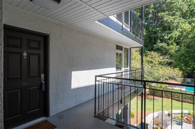 Photo - 1445 Monroe Dr NE Unit C-45