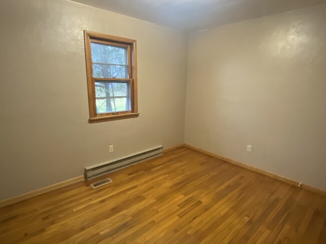 Building Photo - 3058 E County Road 50 Rental