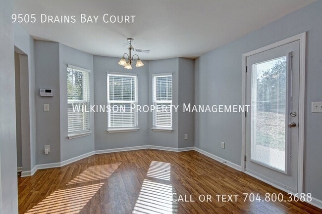 Photo - 9505 Drains Bay Ct