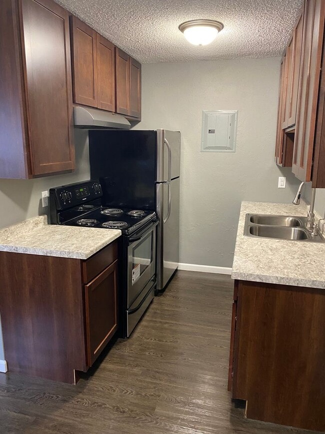 Photo - Bridgewater Crossings