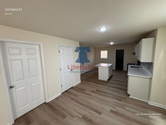 Photo - 5313 Race St