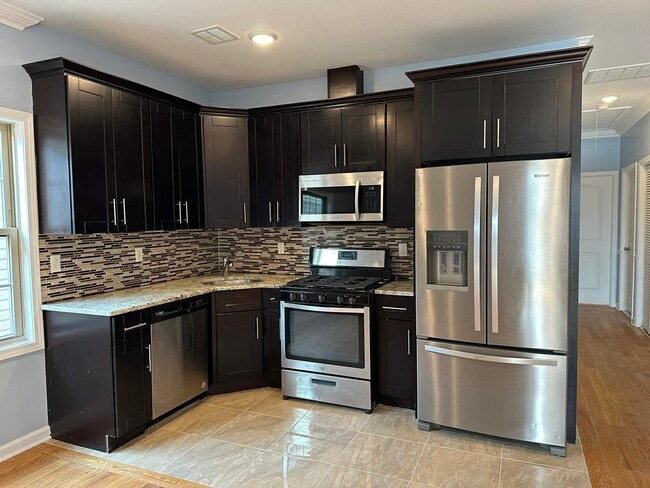 Photo - 306 Winfield Ave Unit 2