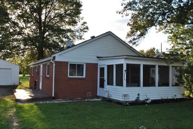 Building Photo - 439 Rosewood Ct