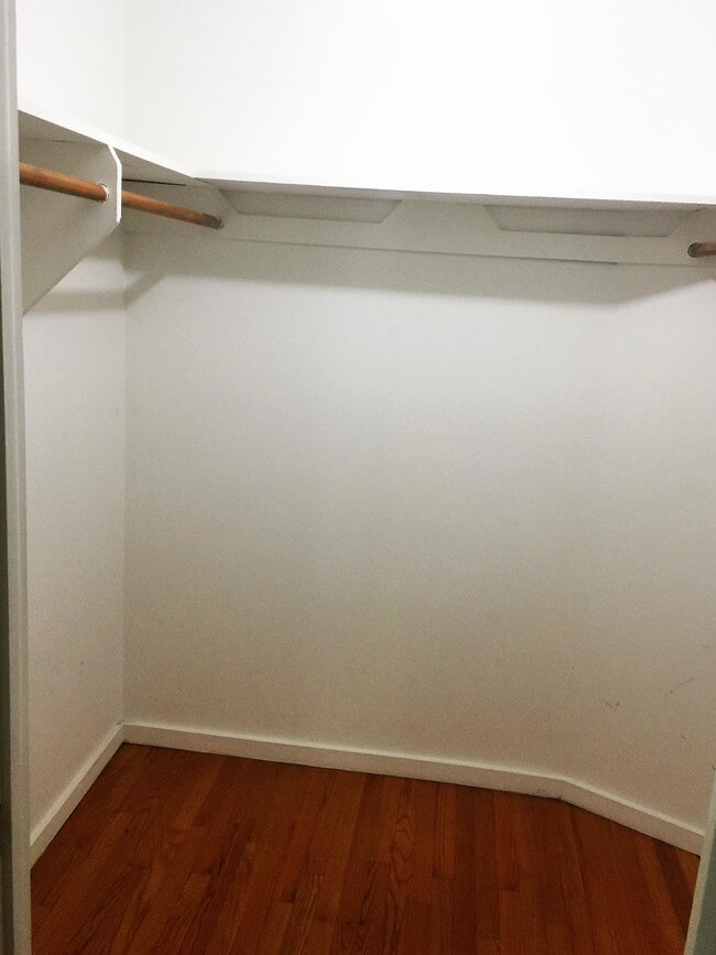 Photo - Fairview Street Apartments