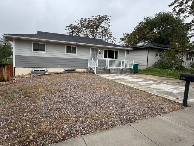 Photo - Charming 4-Bedroom Ranch with Office, Moun...