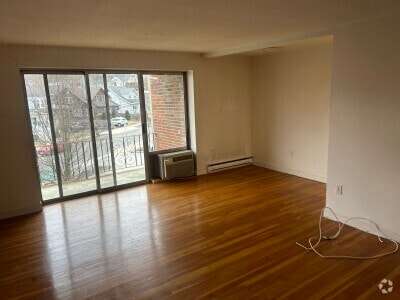 Building Photo - 200 W Wyoming Ave Rental