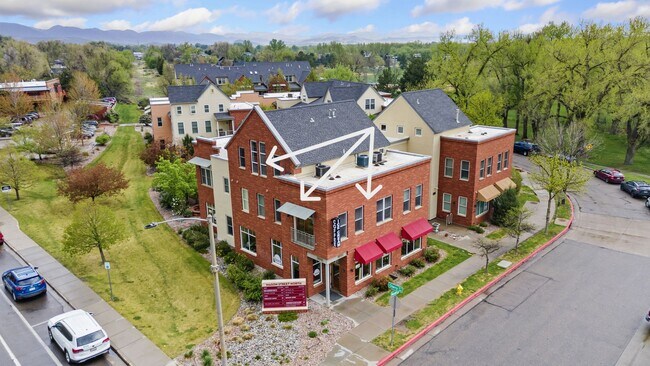 Photo - 401 Mason Ct