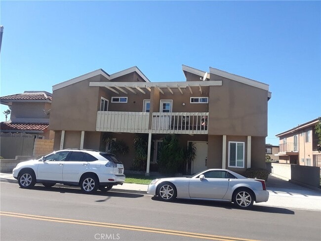 Photo - 16961 Green Ln Rental