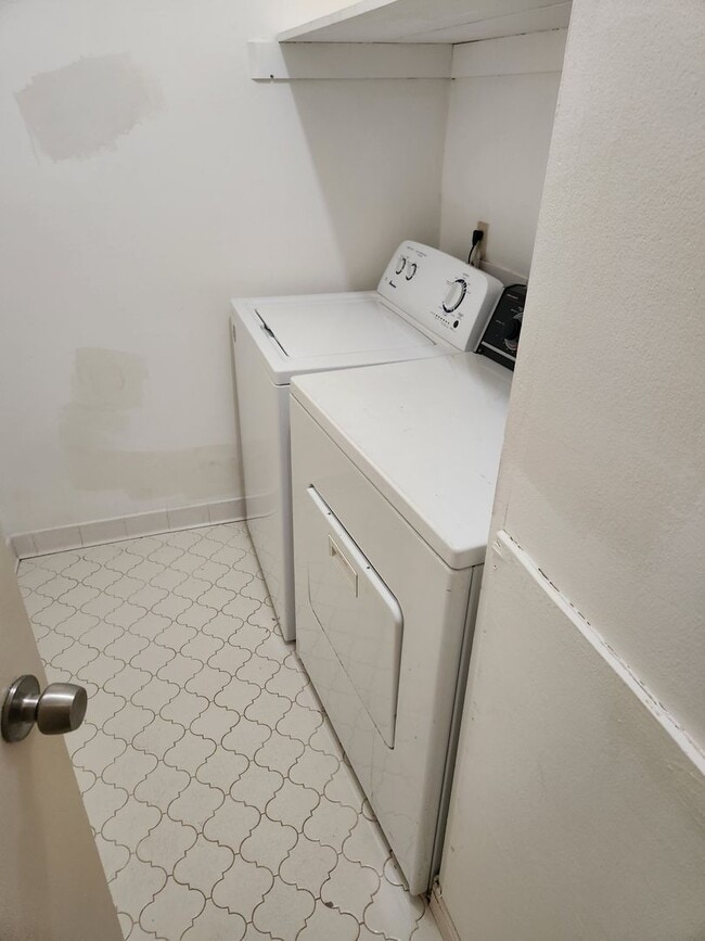 Photo - Indian Lake Town Homes #23B,  Northport 35473