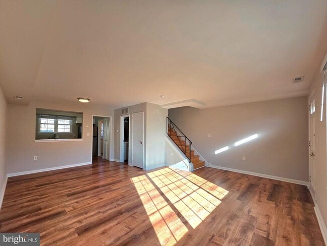 Photo - 2510 N Dearing St