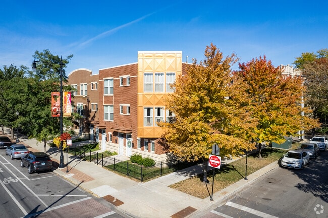 Photo - Shoreline Condominiums
