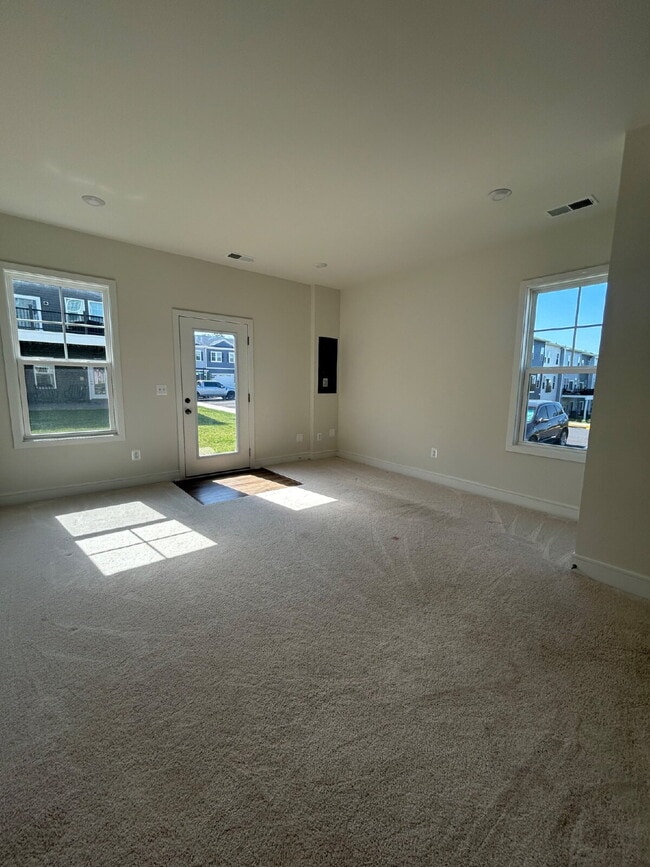 Photo - Fully Upgraded 3 Bedroom, 3.5 Bath Townhome in the Desirable Lake Frederick Community.