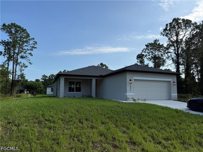 Building Photo - 1021 Alcalde St E
