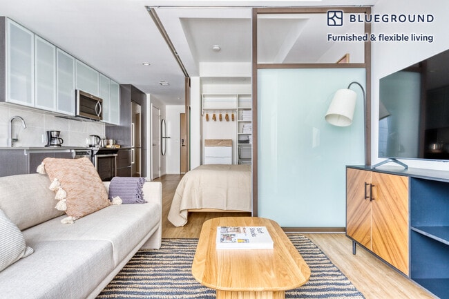 Photo - 345 Harrison Ave Unidad FL11-ID542