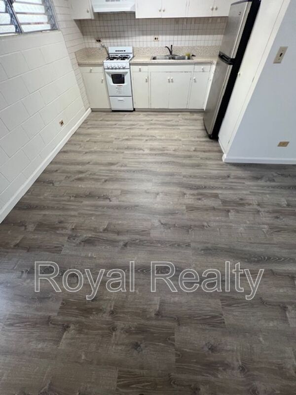 Photo - 3003 Ala Napuaa Pl Unidad #303