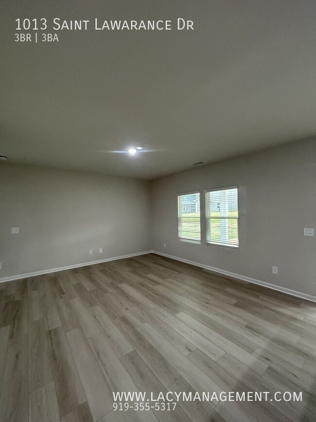 Photo - 1013 St Lawrence Dr