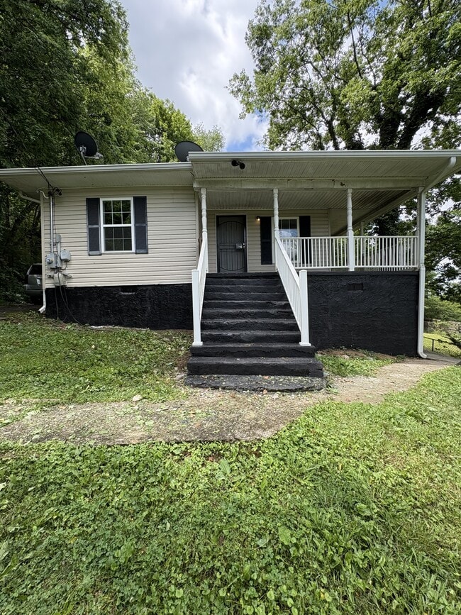 Building Photo - 2612 Ocoee St